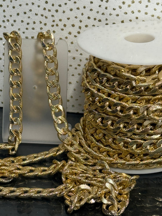 ALUMINUM CURB CHAIN GOLD PLATE 16X11MM PER YARD