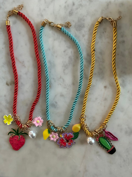 FIESTA NECKLACE FOR ZAYA