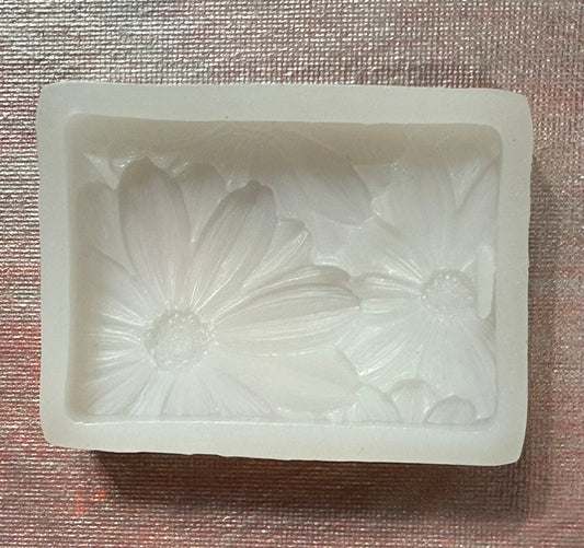 MOLD RECTANGULAR WITH FLOWERS 80X60MM 1 PC