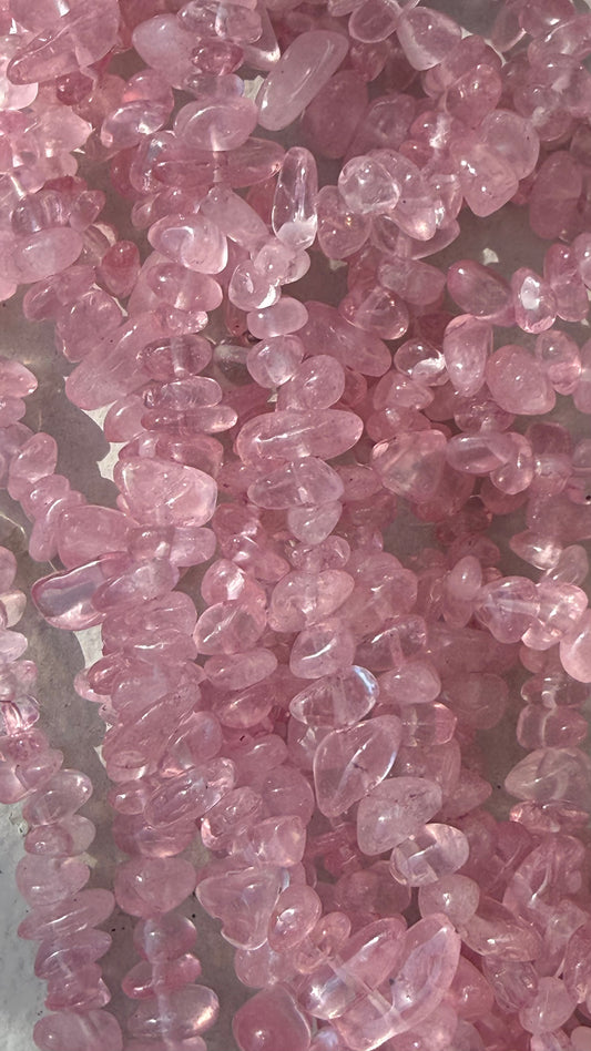 GEMSTONE CHIPS ROSE QUARTZ 1 STRAND