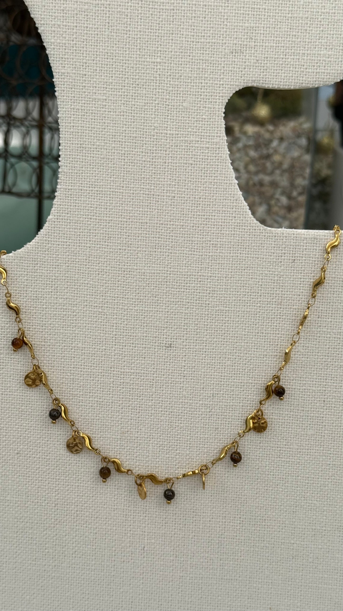 NECKLACE CHAIN WITH TIGER EYE CHARMS AND GOLD DISKS 1 PC
