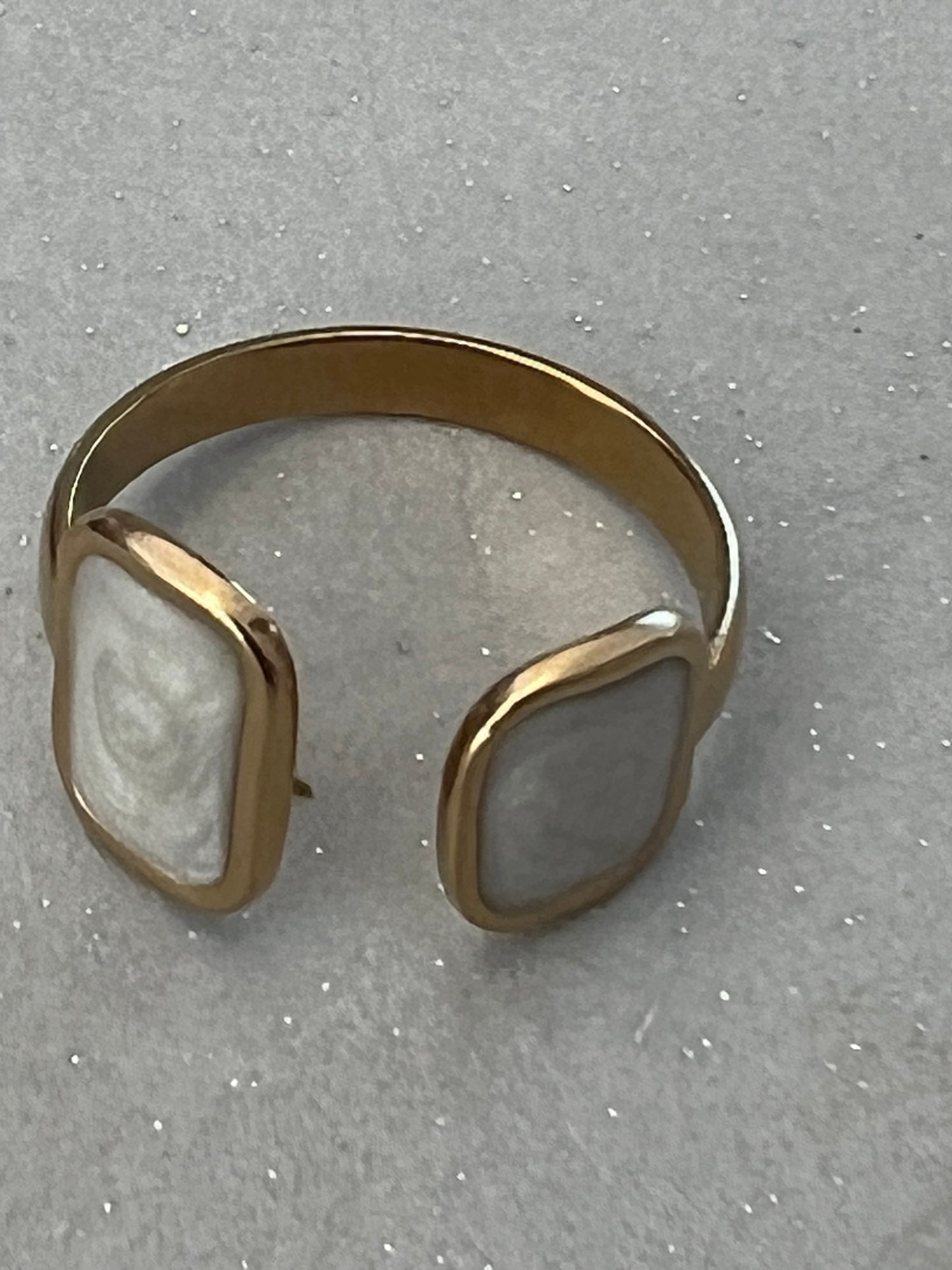 RING ADJUSTABLE WITH MOTHER OF PEARL INLAY 2 RECTANGLES