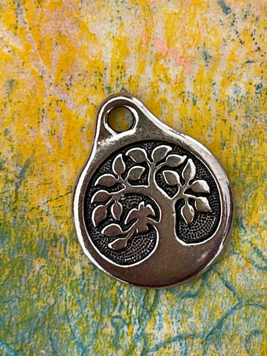 PENDANT TREE OF LIFE WITH BIRD 15MM ANTIQUE SILVER OR ANT GLD 1 PC