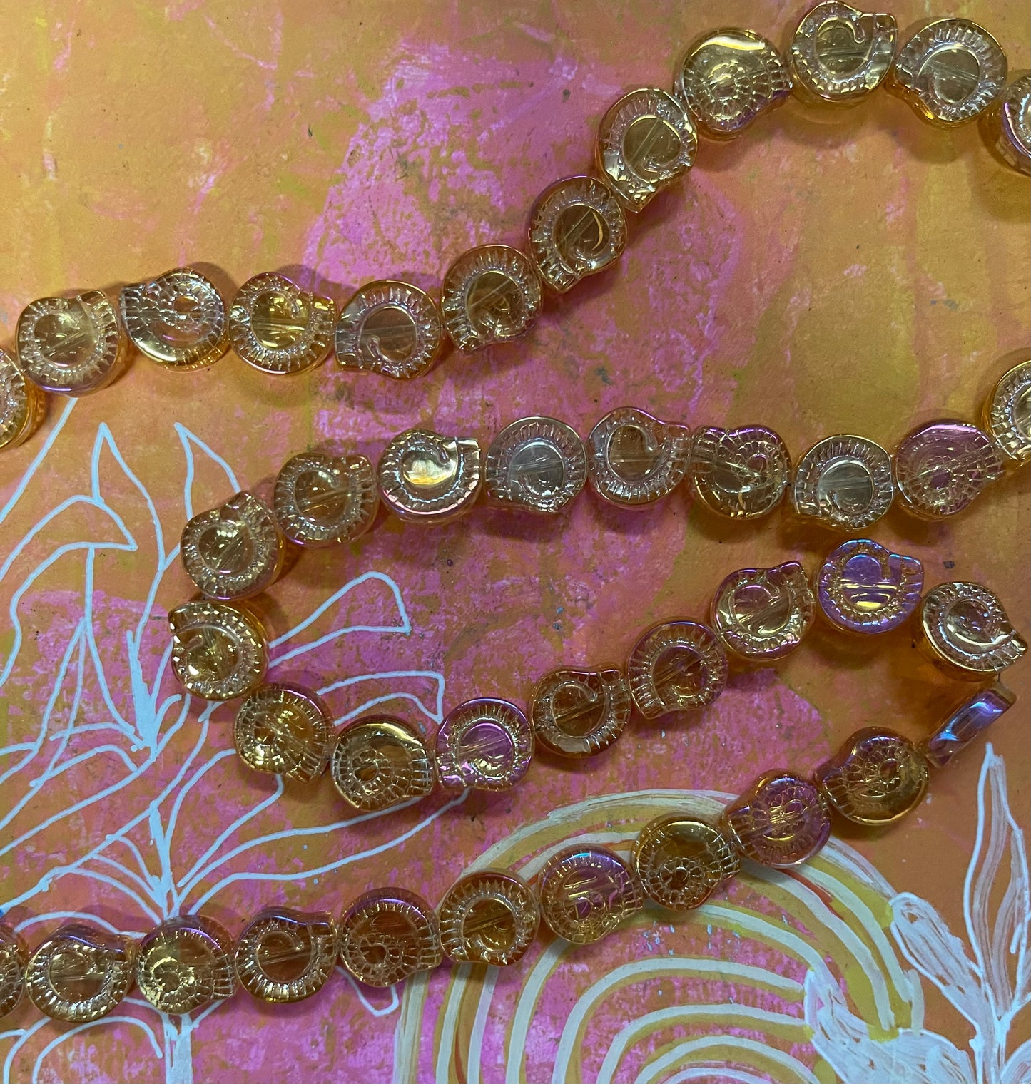 GLASS SNAIL ORANGE FUCHSIA IRIDESCENT 13X11MM 1 STRAND
