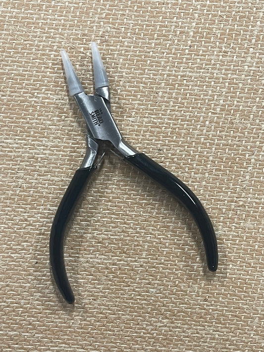 ROUND NOSE PLIER WITH NYLON JAWS