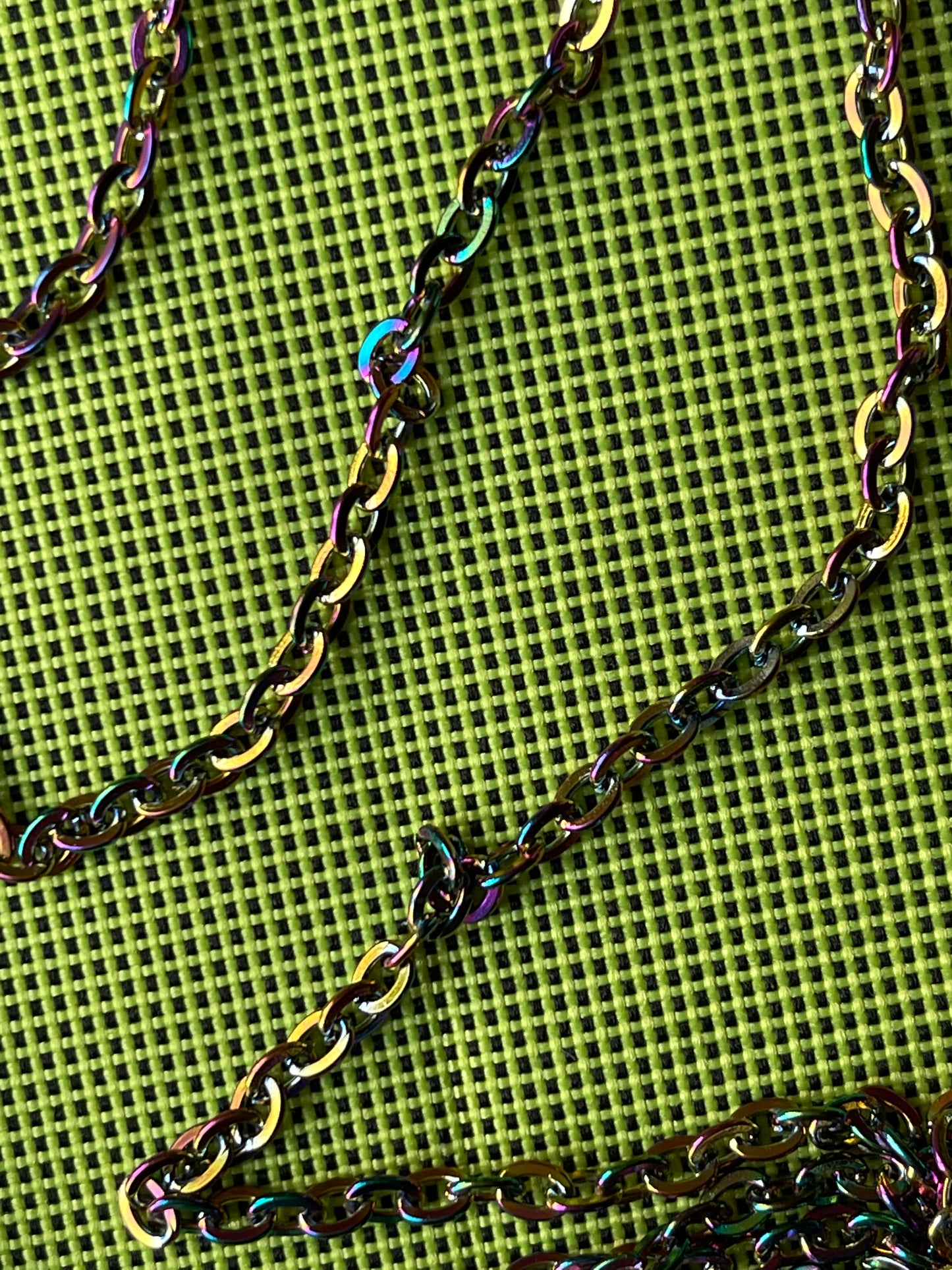 CADENA STAINLESS STEEL MULTI COLOR (RAINBOW) 4X3MM por pie