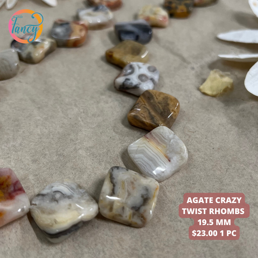 AGATE CRAZY TWIST RHOMBUS 19.5MM