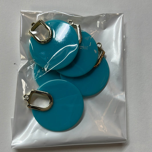 PENDANT ACRYLIC COLOR WITH LT GOLD 5PC