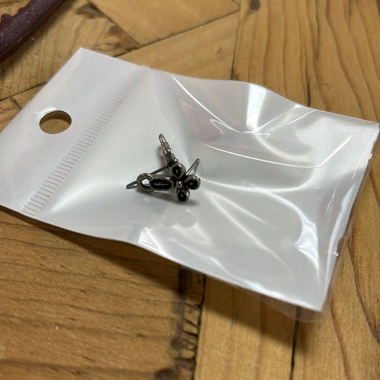 EARSTUD PEWTER CROSS W/LOOP