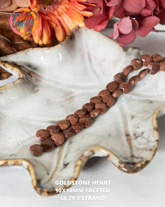 GOLDSTONE HEART 10x10MM FACETED