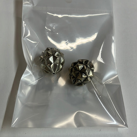 BEAD AGF COATED PLASTIC 22X20MM TEXTURED OVAL 2PC