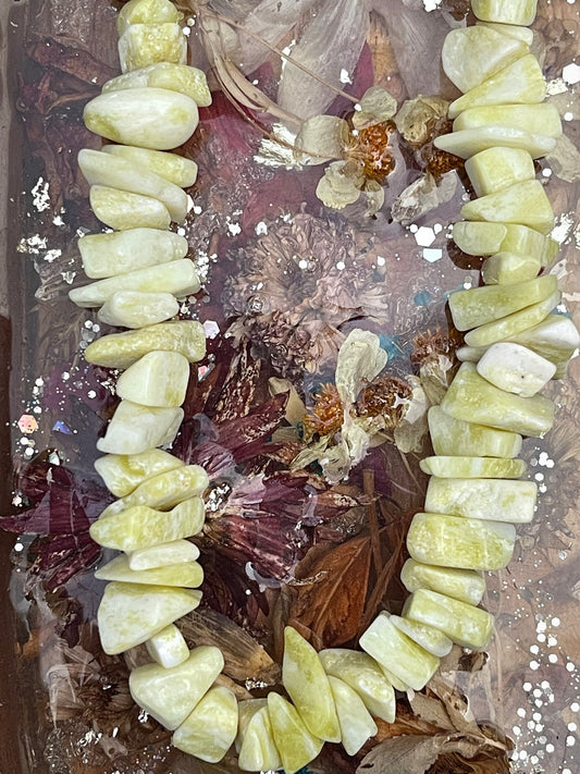 JASPER CHIP PERIDOT COLOR 1 STRAND