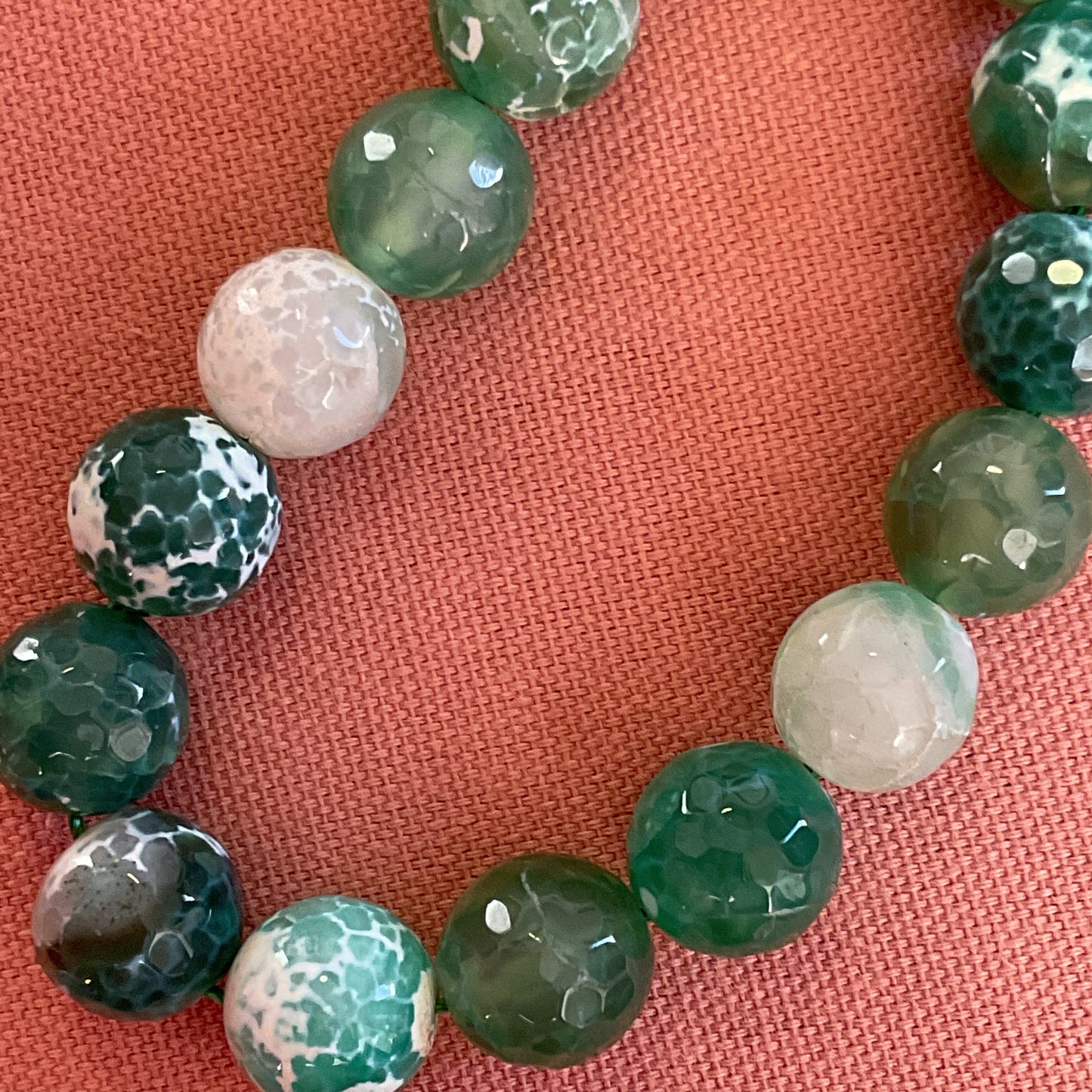 FIRE AGATE 14MM ROUND GREEN