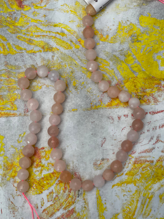 AVENTURINE 8MM ROUND FACETED PINK 1 STRAND