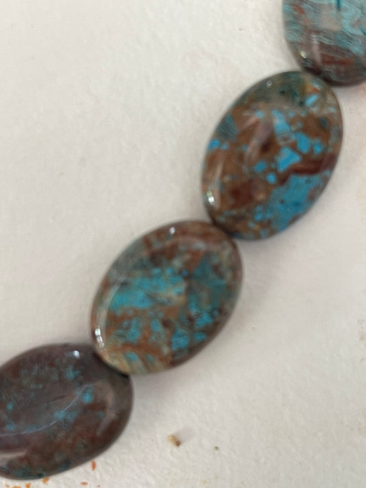 CHRYSOCOLA 20 MM FLAT OVAL 1 STRAND