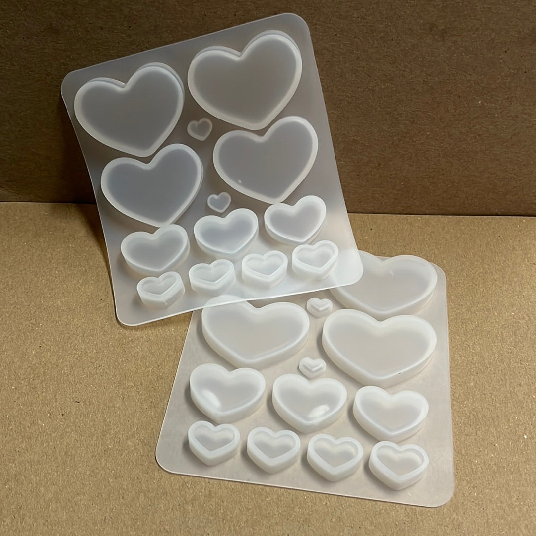 MOLD RESIN 11 HEARTS 1 PC