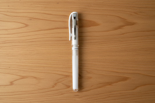 GEL WHITE PEN UNIBALL