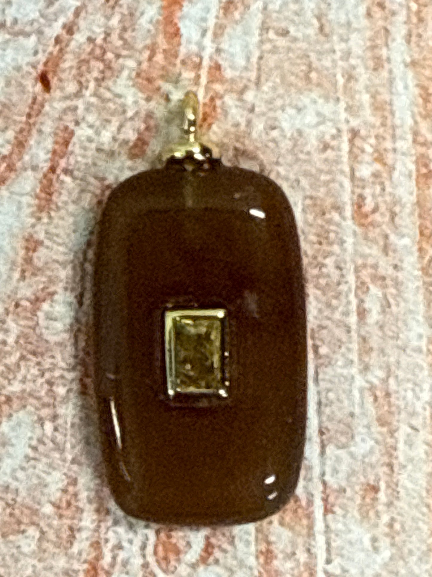 PENDANT JADE RECTANGULAR  WITH AMBER ZIRCONIA 1 PC