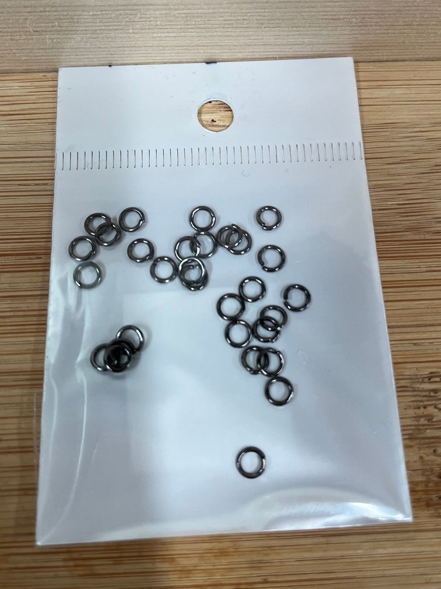 JUMPRING 3MM GUNMETAL 30 PC