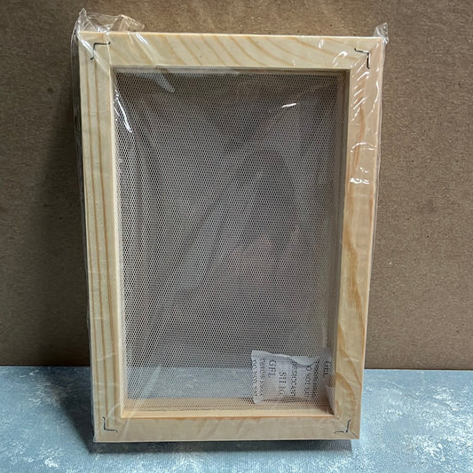 FRAME FOR PAPERMAKING 18X12.7CM