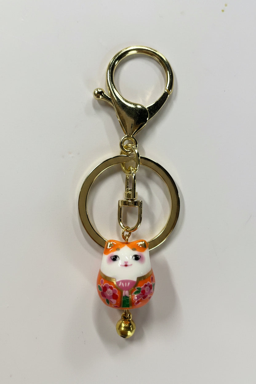 KEYCHAIN CLASP 8.7 CM WITH PORCELAIN CAT PENDANT 1 PC
