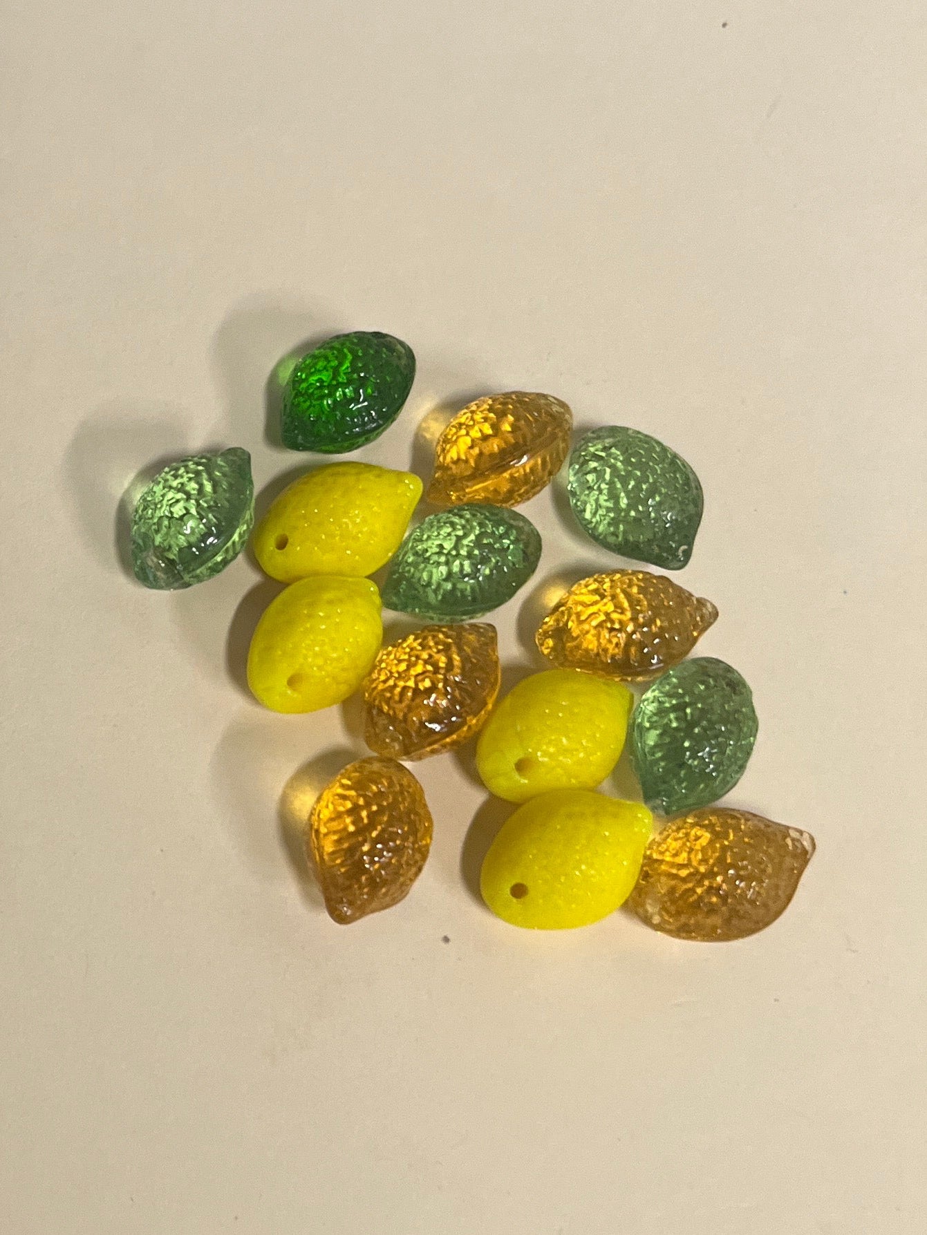 GLASS LEMON BEADS YELLOW AND GREEN 14X10MM 5 PC