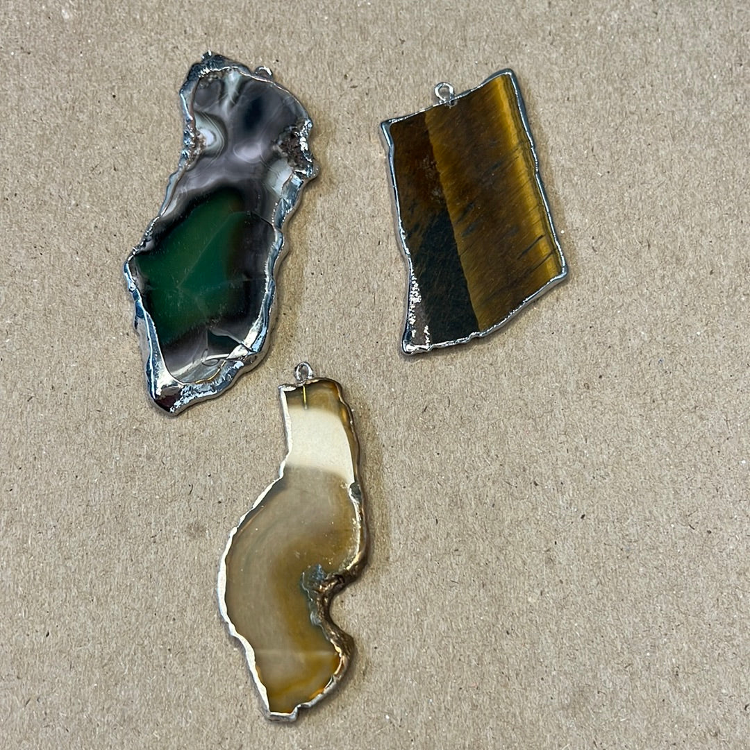 PENDANT AGATE PLATINUM EDGE 42 MM 1 PC