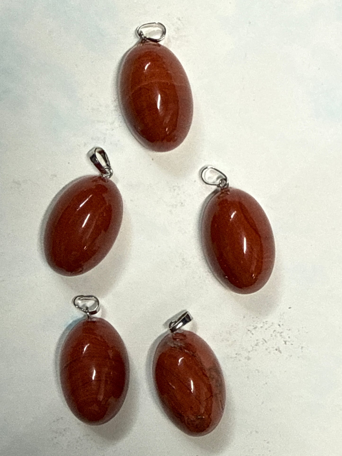 PENDANT RED JASPER OVAL 33MM PLATINUM 1 PC