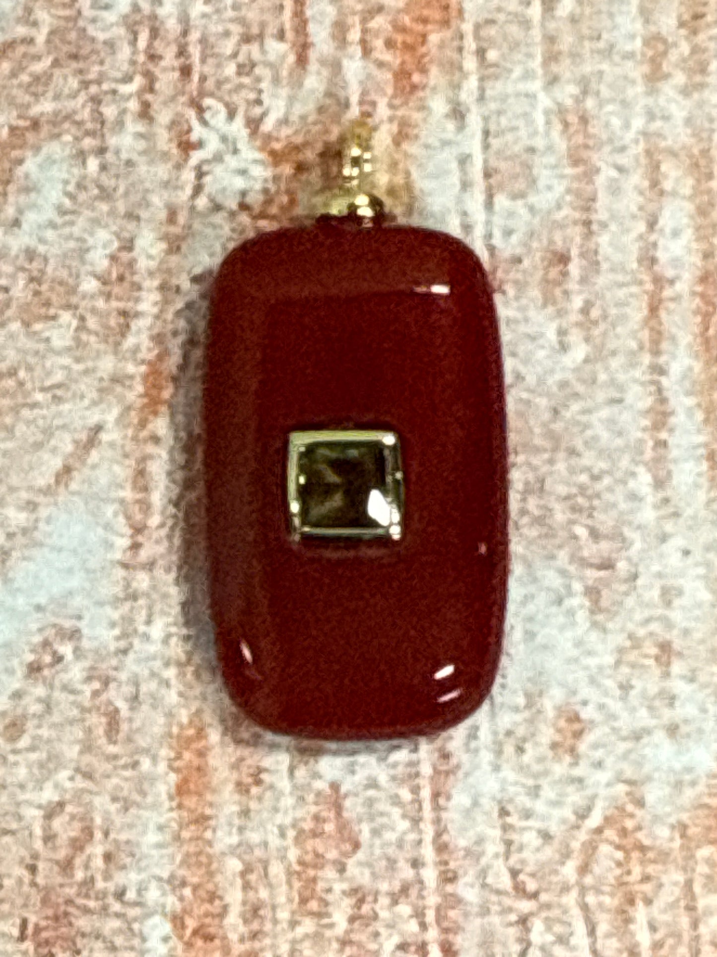 PENDANT JADE RECTANGULAR RED WITH CUBIC ZIRCONIA 1 PC
