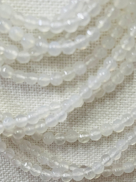 AGATE 4MM ROUND NATURAL LINEN 90 PC PER 1 STRAND