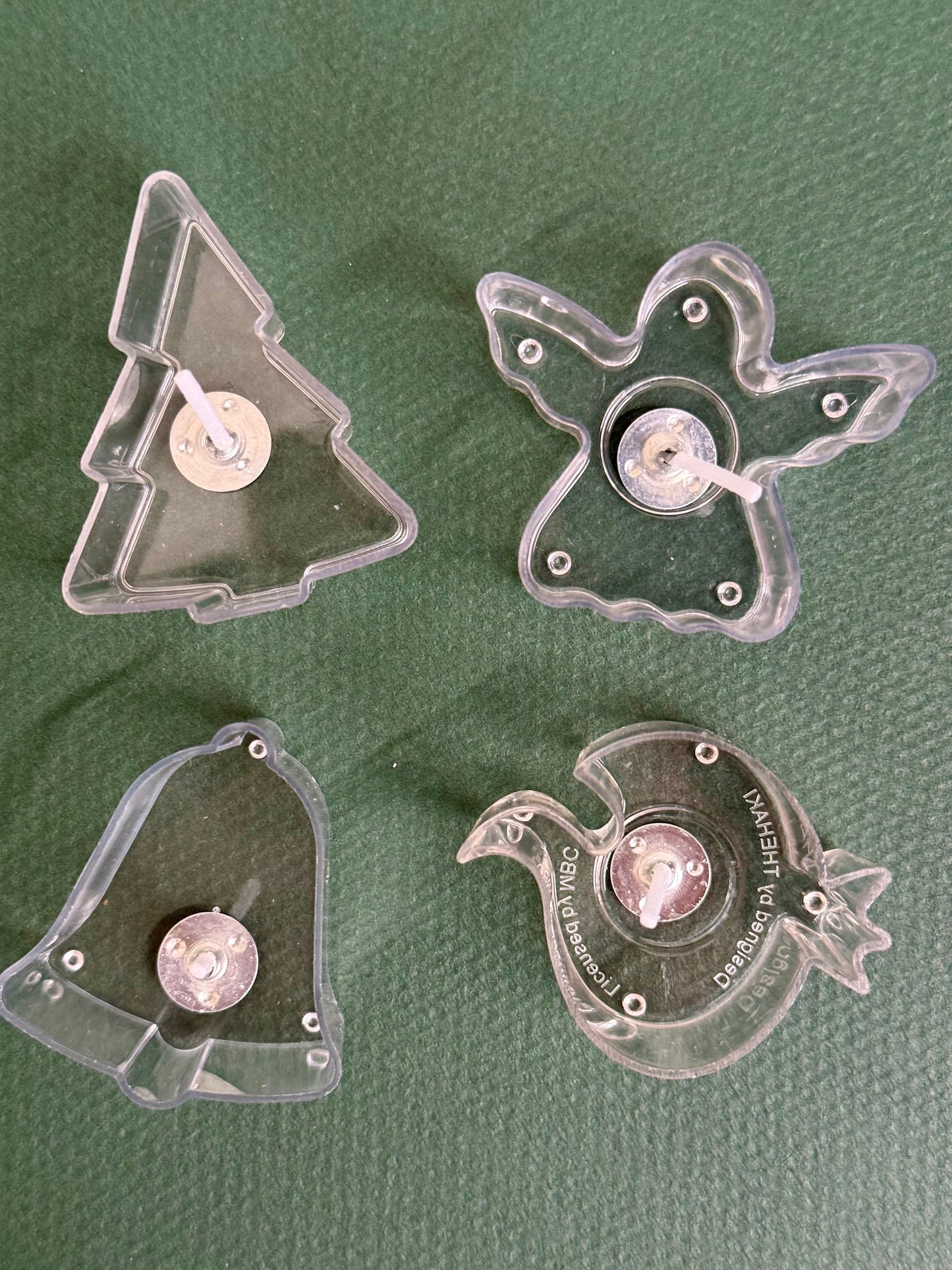 CANDLE PLASTIC CUPS 4 CHRISTMAS THEMES