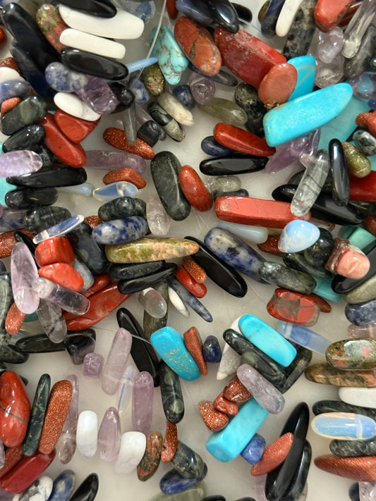 GEMSTONE NUGGETS 8-30MM 15.3 INCHES 1 STRAND