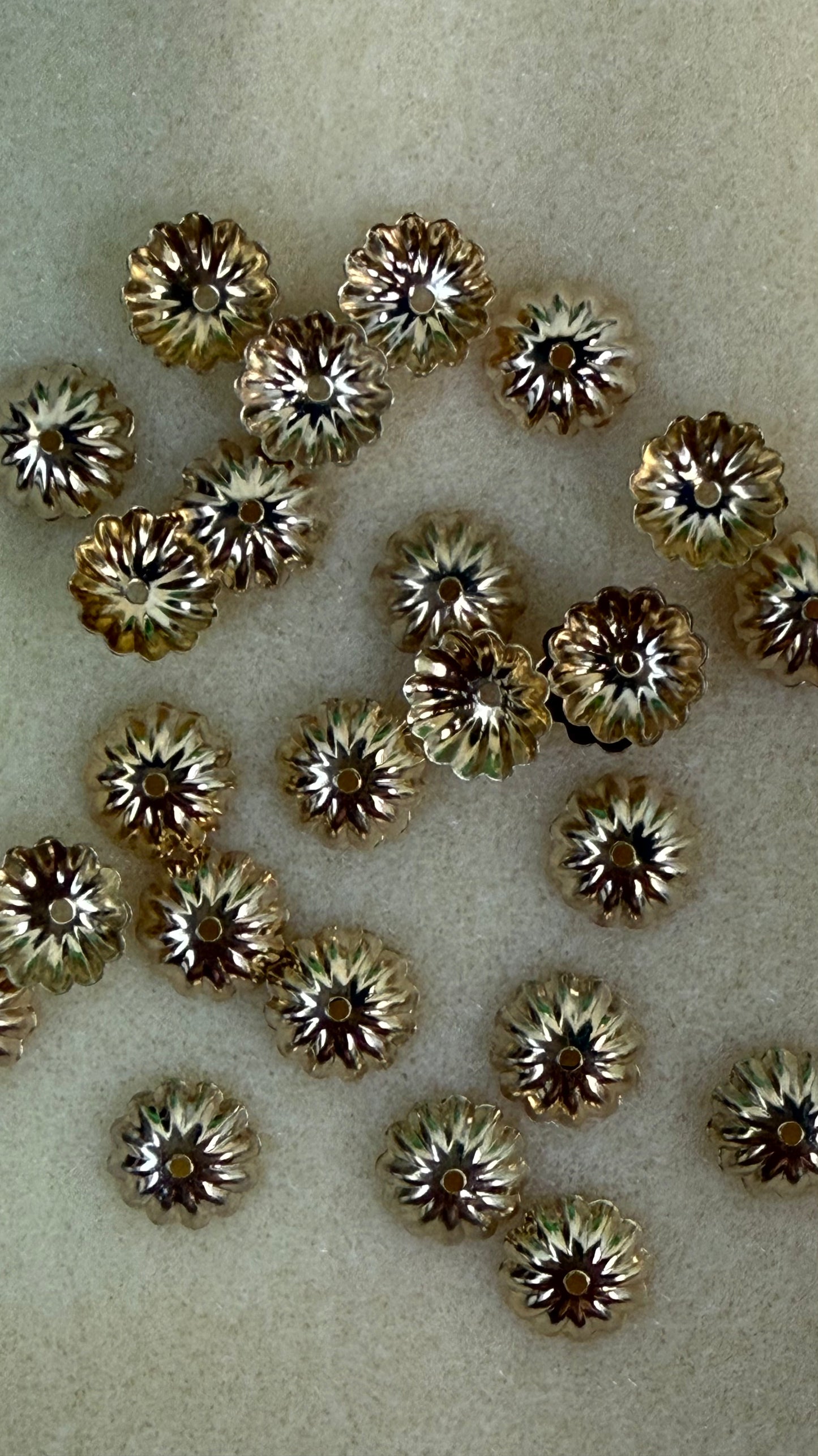 BEAD CAP FLOWER 10X25MM STAINLESS STEEL GOLD PLATE 18 KT 20 PC