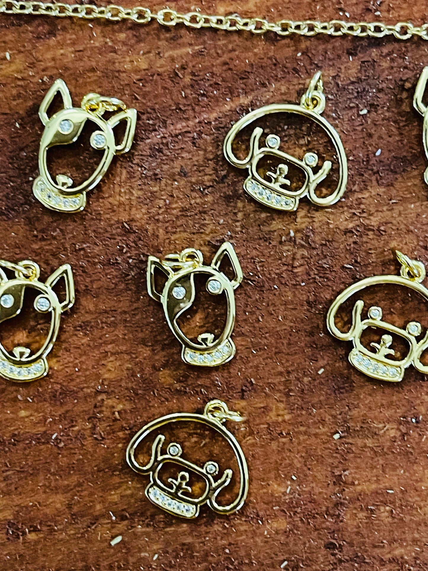 DOG FACE CHARM GOLD PLATE 18 KT 1 PC