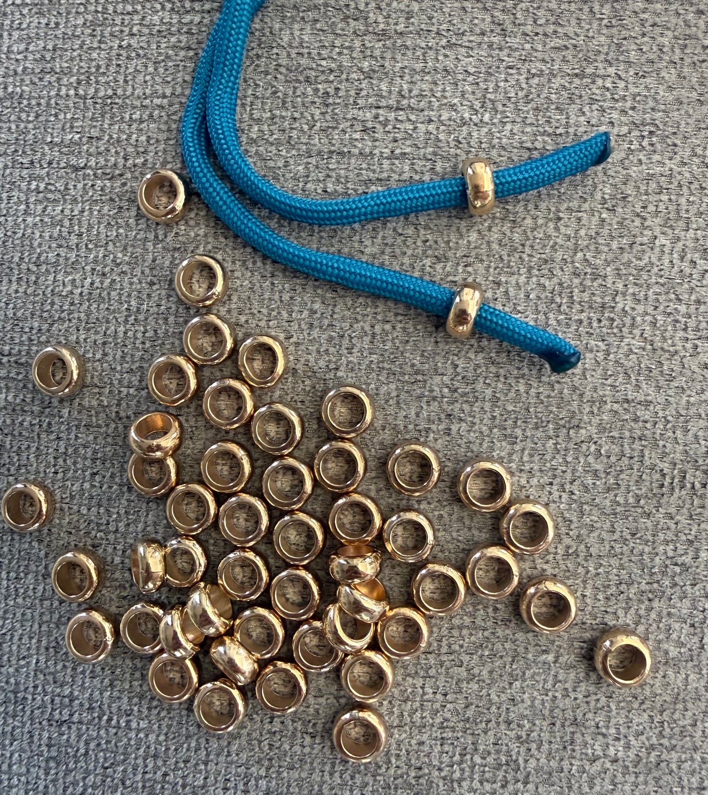 ACRYLIC SPACER ROUND DONUT 8 X4MM GOLD 50 PC