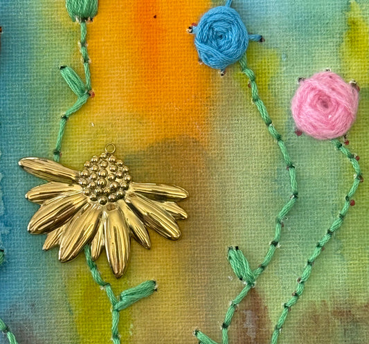 PENDANT HALF SUNFLOWER STAINLESS STEEL GOLD PLATE 18KT 33 MM 1 PC