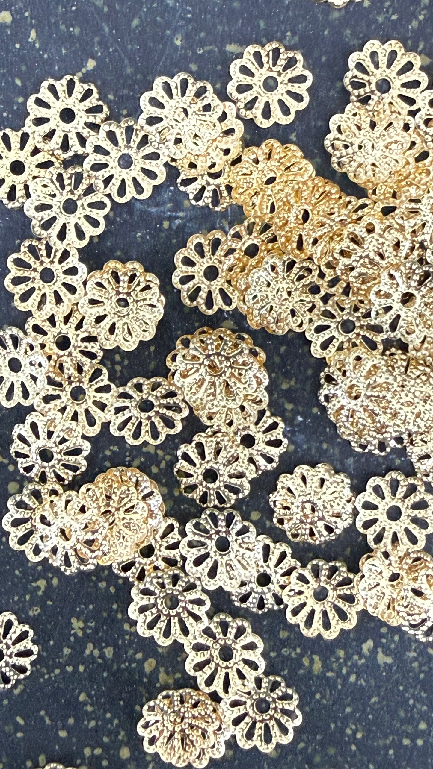 BEAD CAP FLOWER WITH PETALS 9MM GOLD PLATED 5 GRAMS APROX 100 PCS