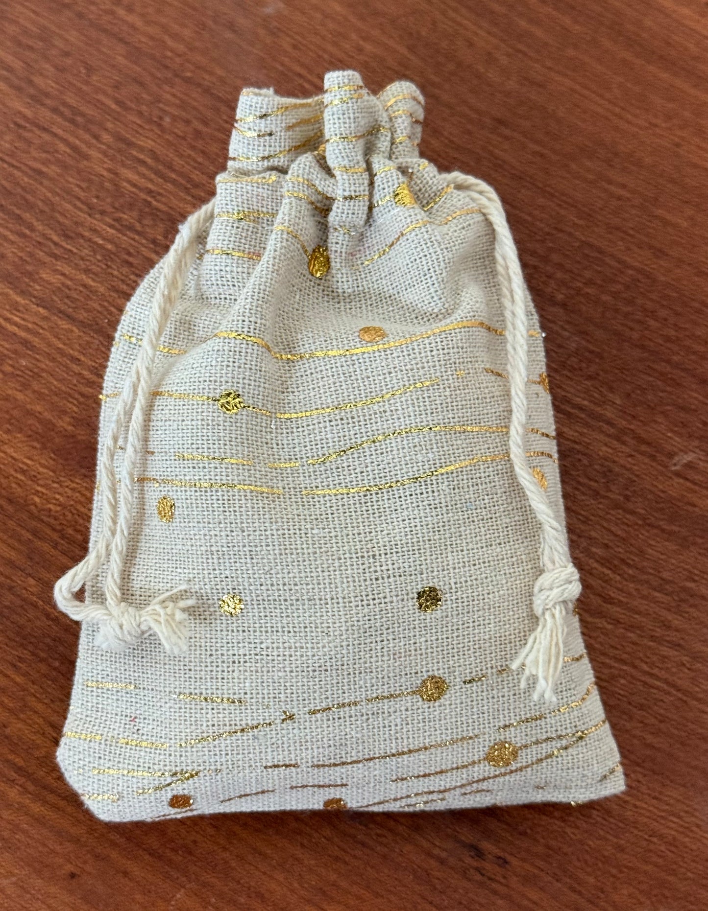 BAG 14X10CM COTTON LINEN WITH GOLD 5 PC