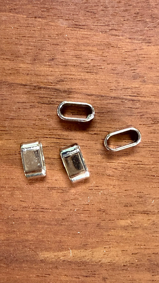 8-SHAPE CORD STOPPER AND ADJUSTER SILVER 2 PC