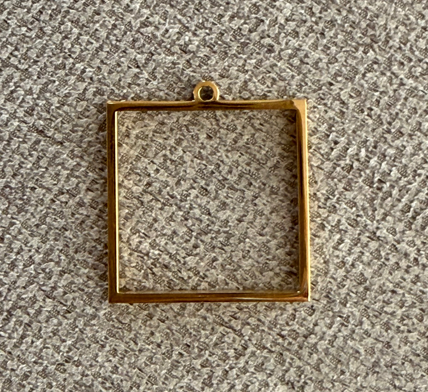 BEZEL PENDANT SQUARE STAINLESS STEEL 1 PC