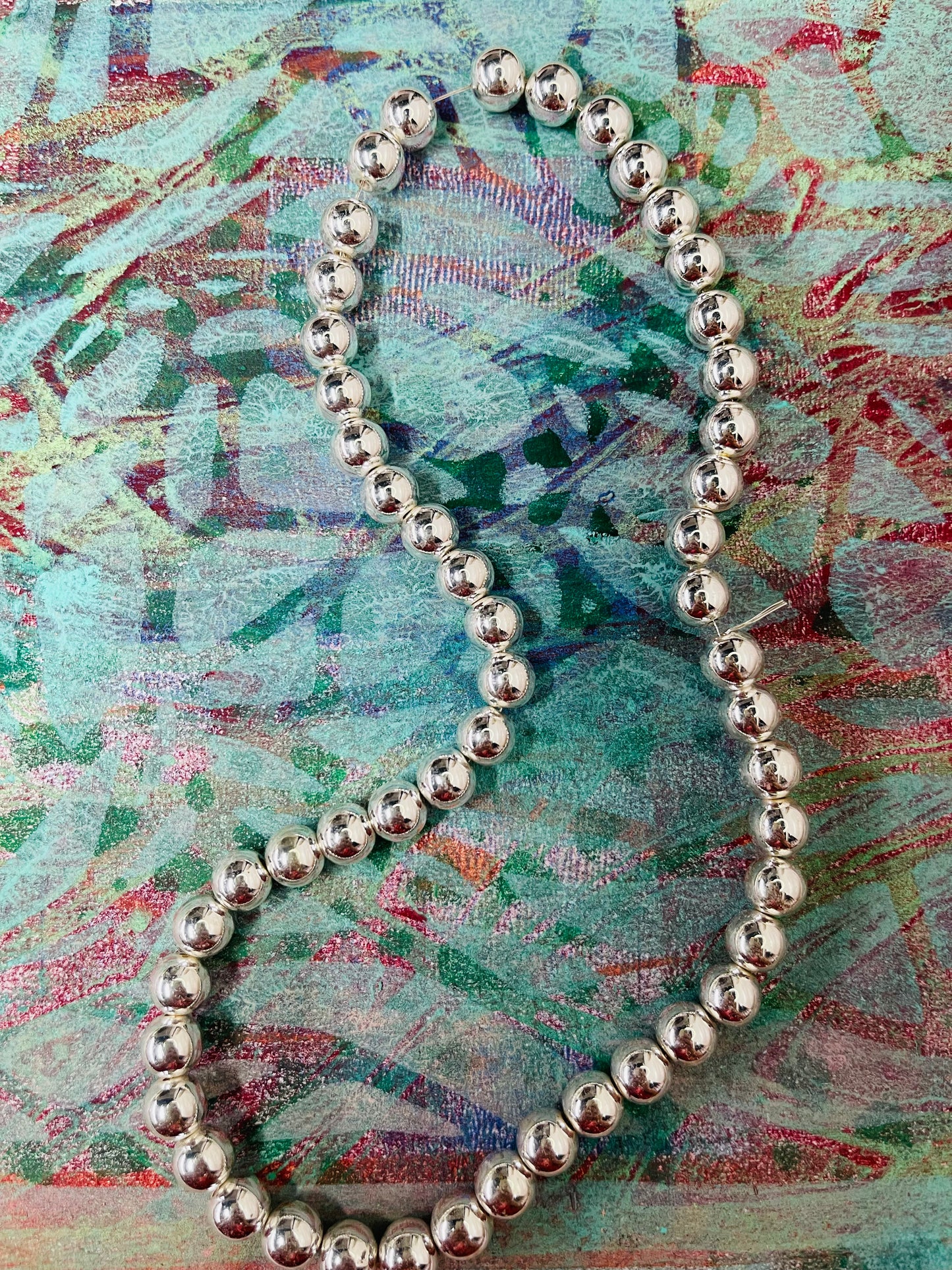 HEMATITE 8MM ROUND SILVER ABOUT 52 PC PER 1 STRAND