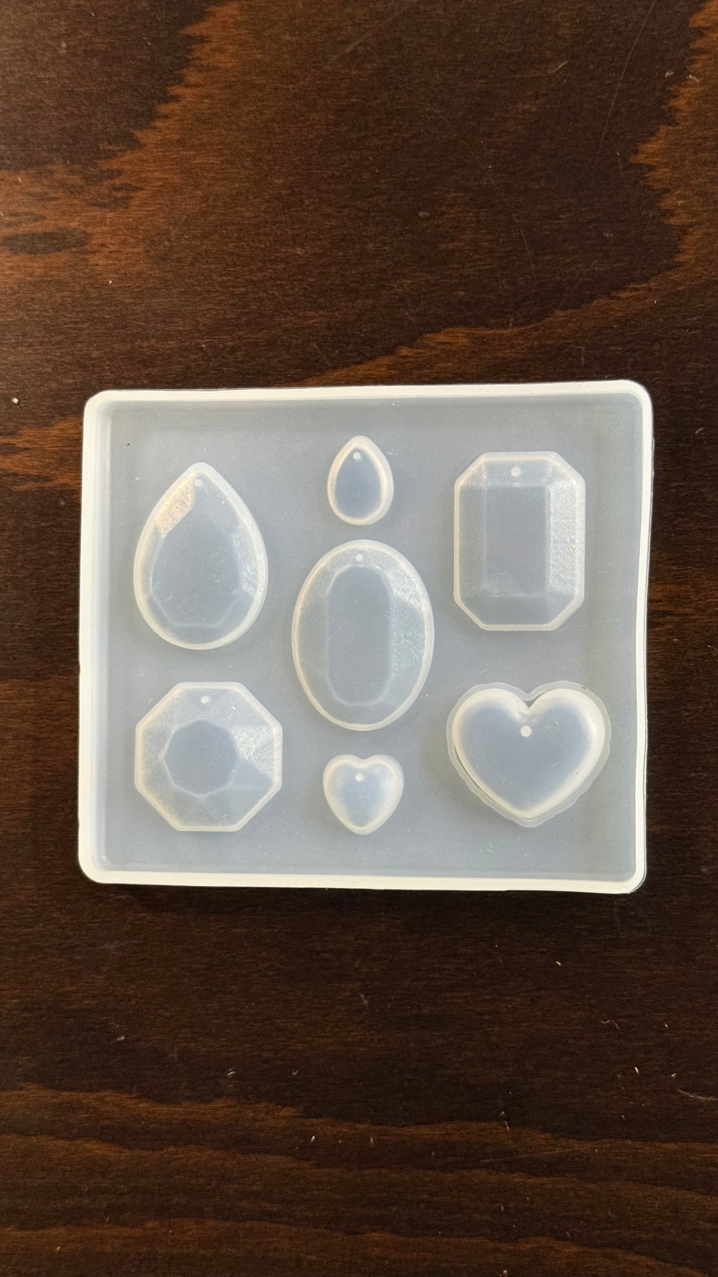 MOLD FOR PENDANTS FACETED  HEART, OVAL, ETC 1 PC