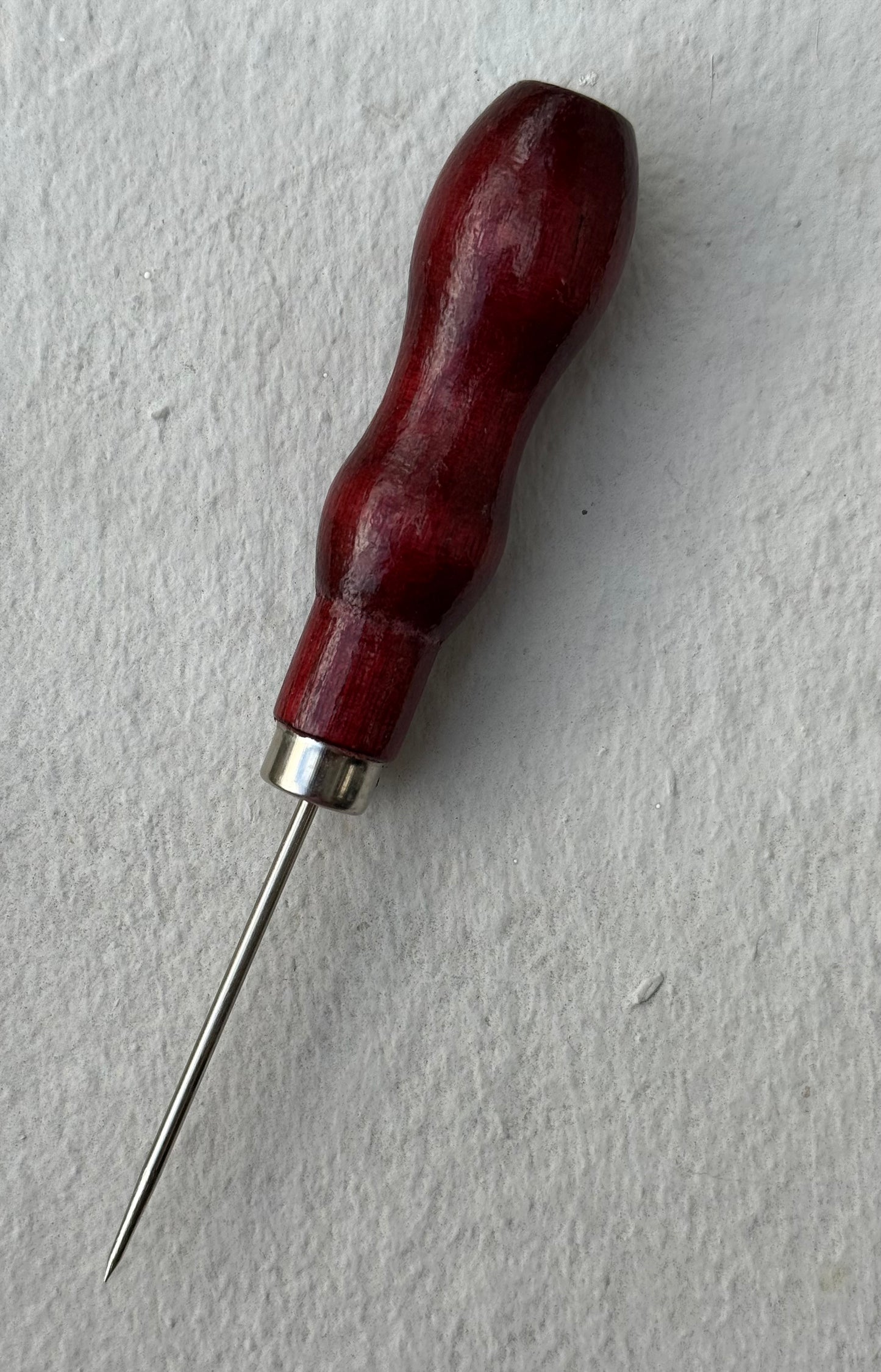 AWL (PUNZON) STAINLESS STEEL WOOD HANDLE 1 PC