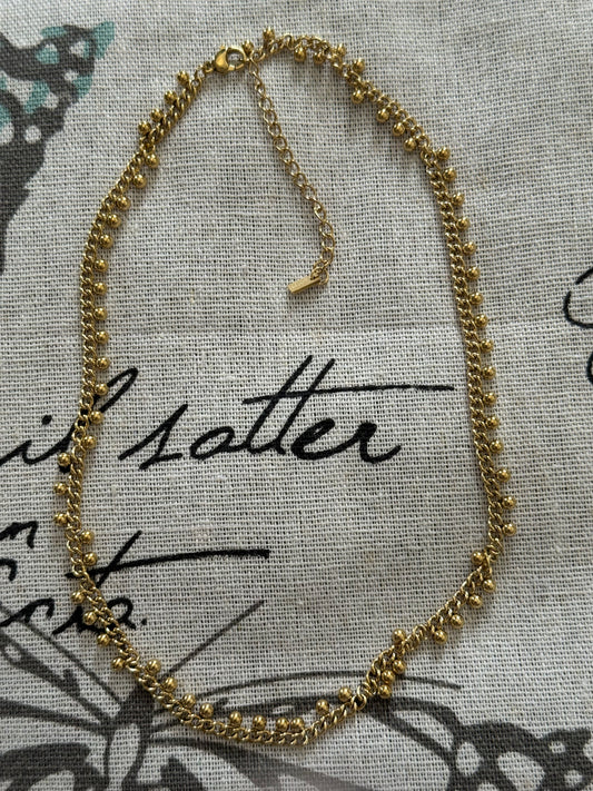 MIST NECKLACE FOR ZAYA