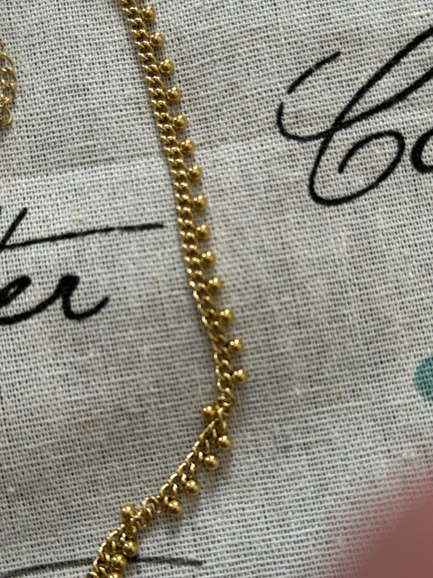 MIST NECKLACE FOR ZAYA