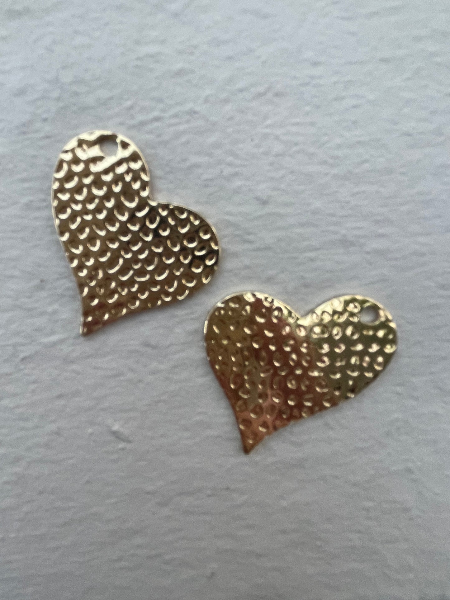 PENDANT HEART GP 18KT HAMMERED 27MM 2PC