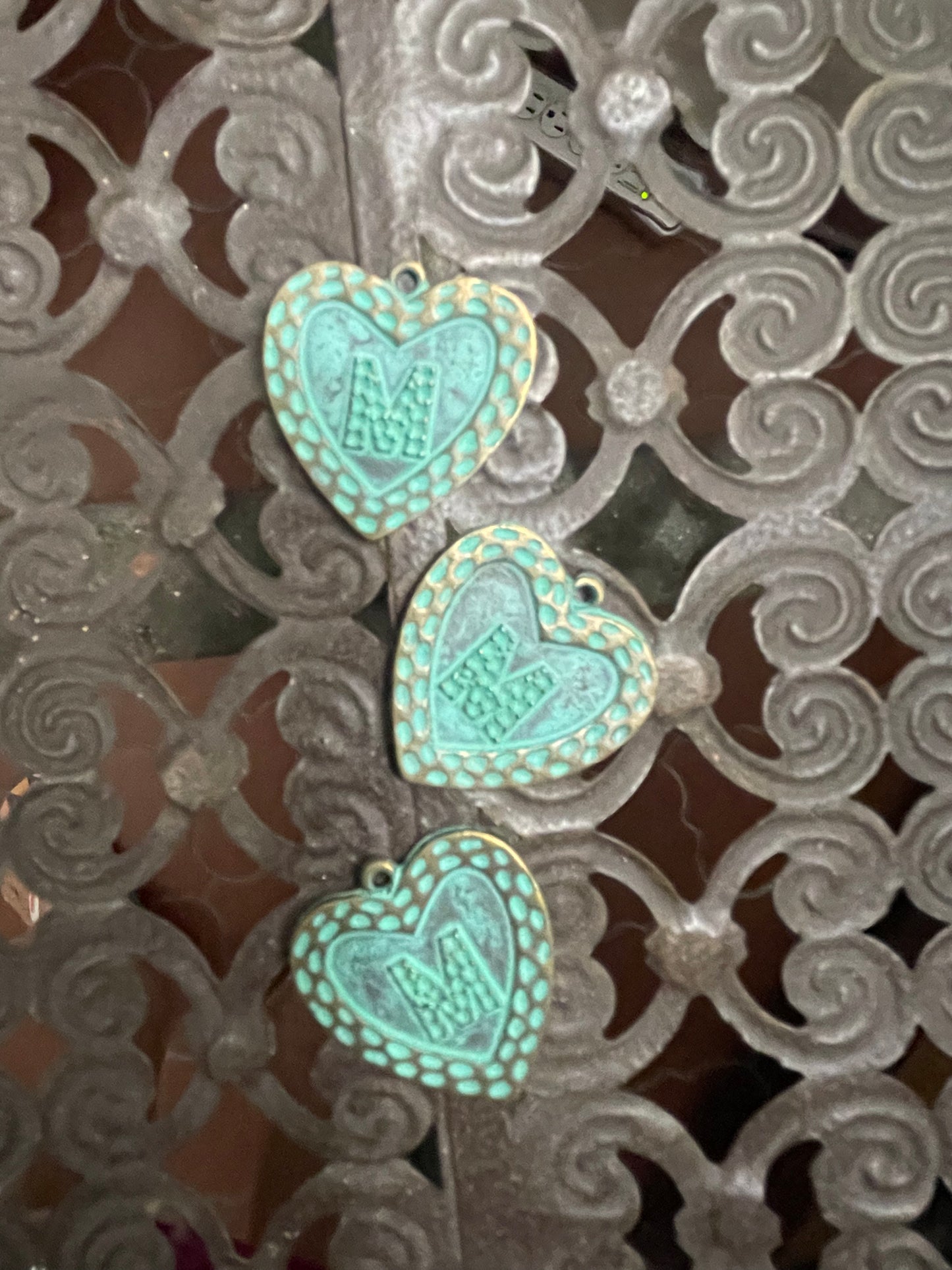 PENDANT HEART 26MM GREEN PATINA  4 PC