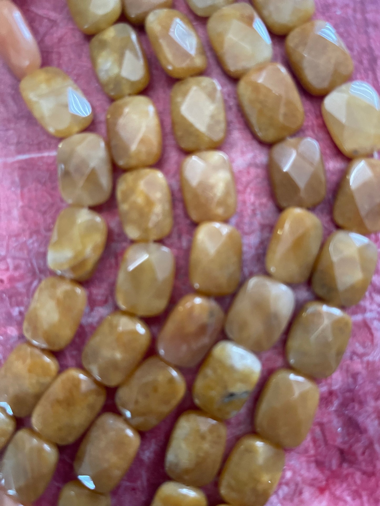 YELLOW JADE 16x12 mm RECTANGLE 1 STRAND ABOUT 13 PCS