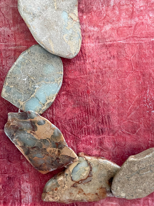 AQUA TERRA JASPER FLAT SLAB 30-56MM ABOUT 12 PC