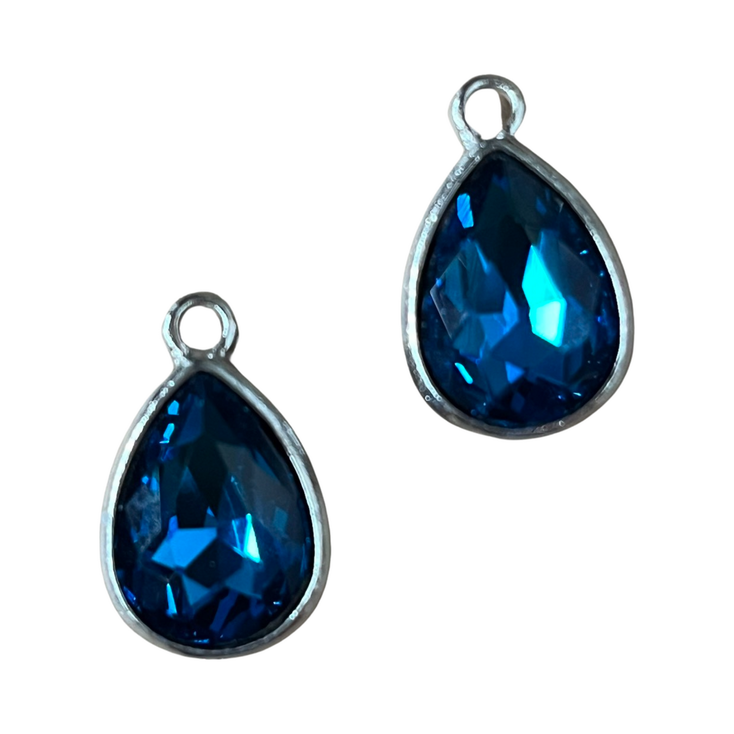 CHARM GLASS TEARDROP PLATINUM TEAL 19X12MM 2 PC